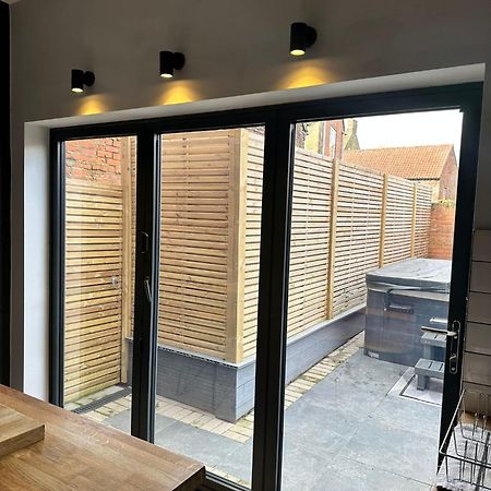 Town Center Cottage With Hot Tub Morpeth Bagian luar foto